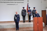 Przemawia komendant szkoły