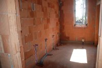 Budynki strzelnicy w budowie